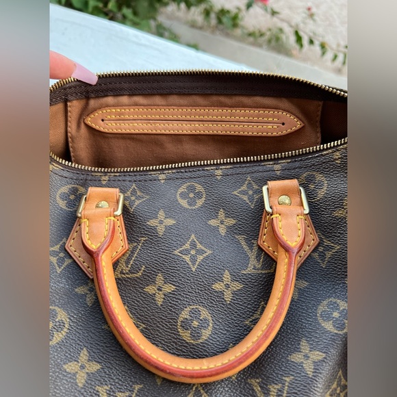 😍❤️ CUTE Authentic Louis Vuitton Speedy 30❤️😍 - Picture 2 of 13